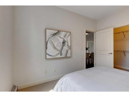 247-2727 28 Avenue Se, Calgary, AB - Indoor Photo Showing Bedroom