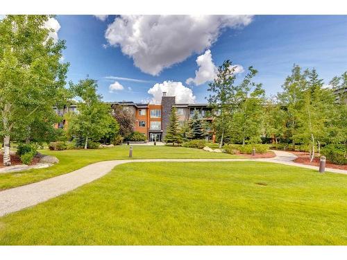 247-2727 28 Avenue Se, Calgary, AB - Outdoor With View