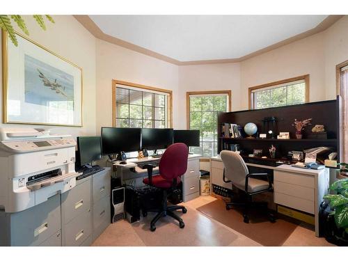 30306 Woodland Heights, Rural Rocky View County, AB - Indoor Photo Showing Office