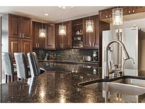 2526 19 Street Sw, Calgary, AB - Indoor Photo Showing Kitchen With Double Sink