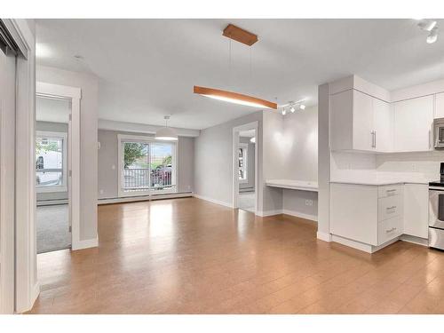 2104-302 Skyview Ranch Drive Ne, Calgary, AB - Indoor Photo Showing Kitchen