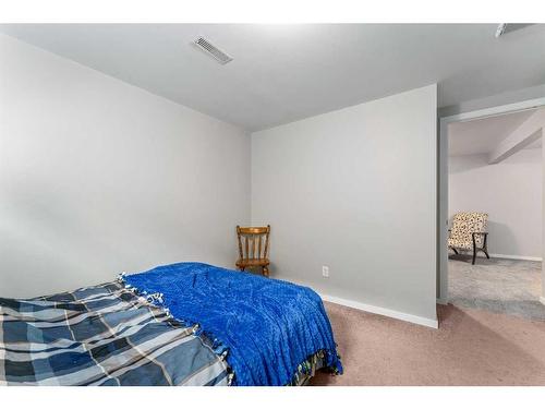 372 Whitlock Way Ne, Calgary, AB - Indoor Photo Showing Bedroom