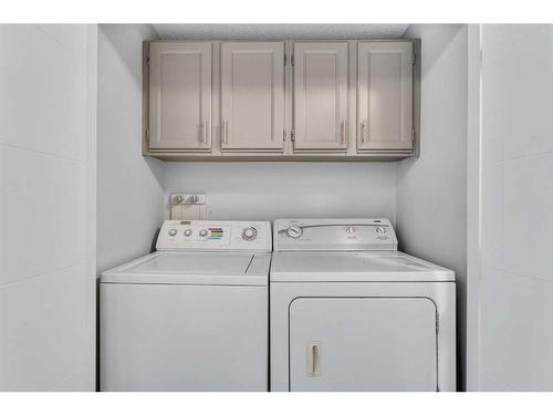 47 Whiteram Court, Calgary, AB - Indoor Photo Showing Laundry Room