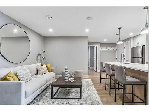 339 Hendon Drive Nw, Calgary, AB - Indoor Photo Showing Living Room