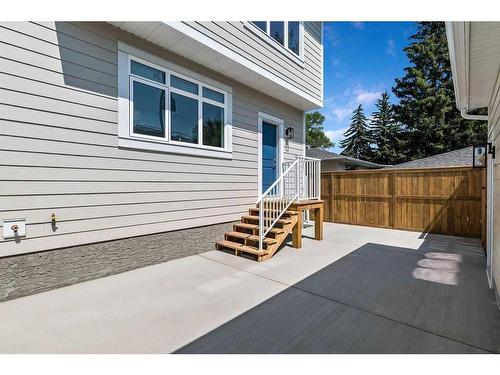 339 Hendon Drive Nw, Calgary, AB - Outdoor