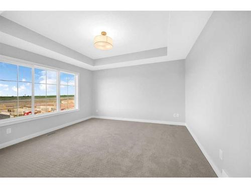 273 Rangeview Way Se, Calgary, AB - Indoor Photo Showing Other Room