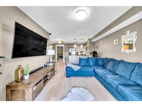 3309-240 Skyview Ranch Road Ne, Calgary, AB - Indoor Photo Showing Living Room