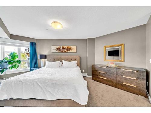 3309-240 Skyview Ranch Road Ne, Calgary, AB - Indoor Photo Showing Bedroom