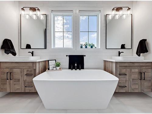 11 Chokecherry Ridge, Rural Rocky View County, AB - Indoor Photo Showing Bathroom