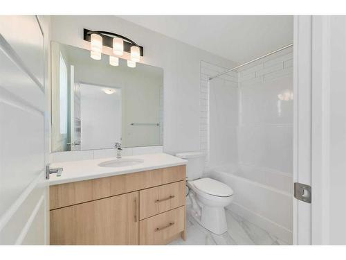 135 Amblefield Avenue Nw, Calgary, AB - Indoor Photo Showing Bathroom