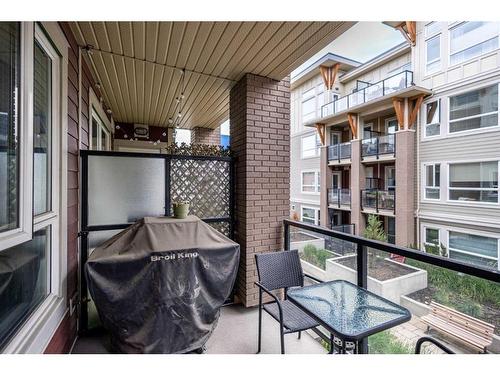 205-707 4 Street Ne, Calgary, AB - Outdoor With Balcony With Exterior