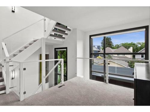 3-408 13 Street Nw, Calgary, AB -  Photo Showing Other Room