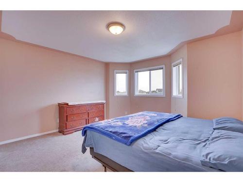 121 Taracove Place Ne, Calgary, AB - Indoor Photo Showing Bedroom