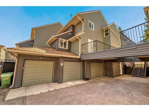 203-26 Glamis Green Sw, Calgary, AB - Outdoor With Exterior