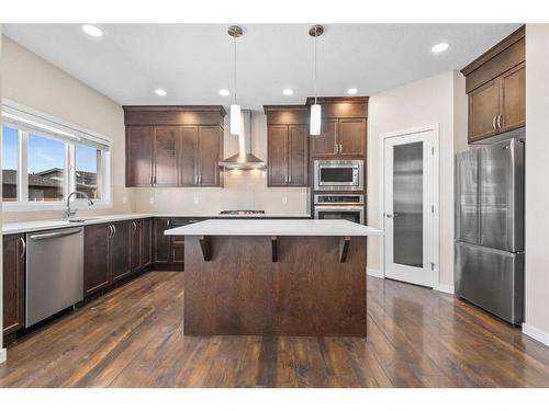 306 Carringvue Manor Nw, Calgary, AB - Indoor Photo Showing Kitchen With Upgraded Kitchen