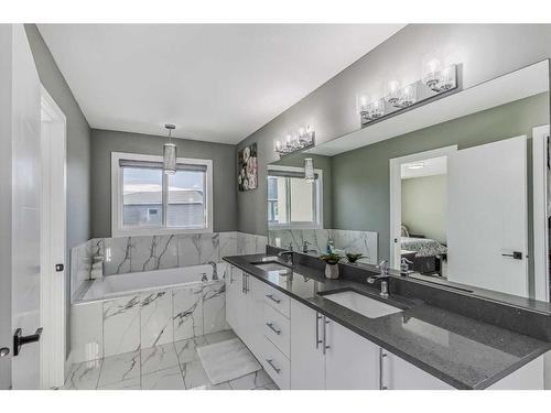 116 Sandpiper Landing, Chestermere, AB - Indoor Photo Showing Bathroom