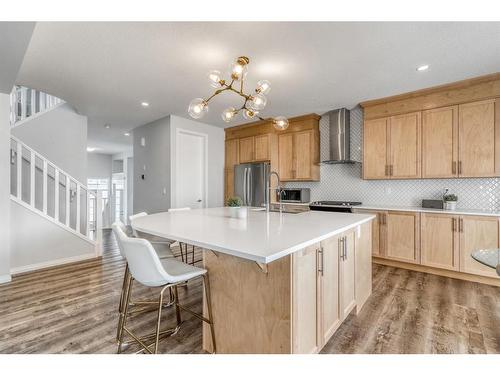 25 Yorkstone Way Sw, Calgary, AB - Indoor Photo Showing Kitchen With Upgraded Kitchen