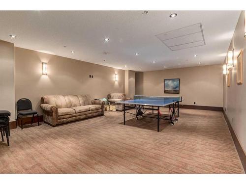 1127-2330 Fish Creek Boulevard Sw, Calgary, AB - Indoor Photo Showing Other Room