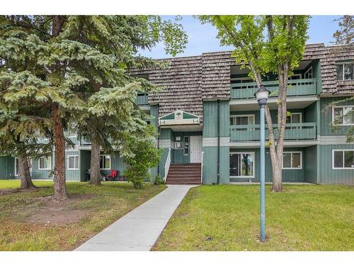 1313-315 Southampton Drive Sw, Calgary, AB - Outdoor With Balcony With Facade