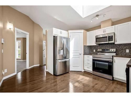 38 Auburn Bay Gardens, Calgary, AB - Indoor Photo Showing Kitchen With Stainless Steel Kitchen