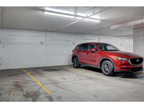 616-1053 10 Street Sw, Calgary, AB - Indoor Photo Showing Garage