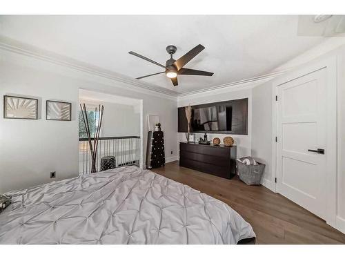 125 Westchester Way, Chestermere, AB - Indoor Photo Showing Bedroom