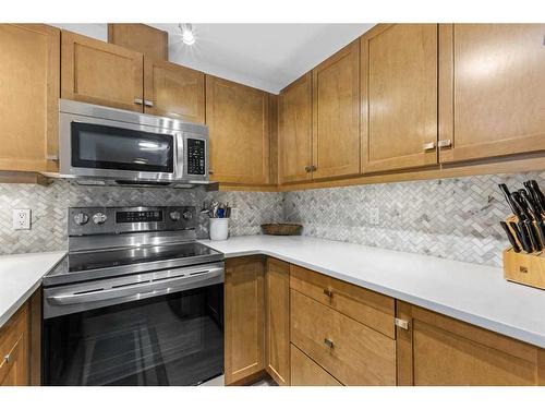 102-30 Cranfield Link Se, Calgary, AB - Indoor Photo Showing Kitchen