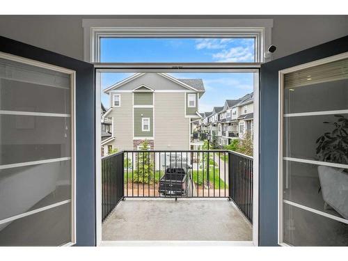 831 85 Street Sw, Calgary, AB - Outdoor With Balcony With Exterior
