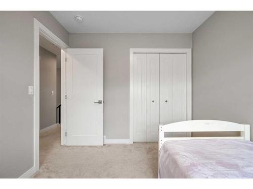 831 85 Street Sw, Calgary, AB - Indoor Photo Showing Bedroom