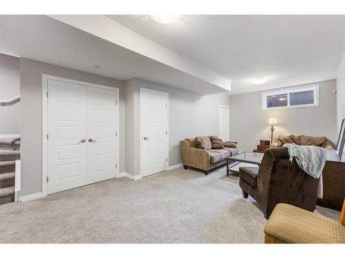 59 Wolf Creek Manor Se, Calgary, AB - Indoor