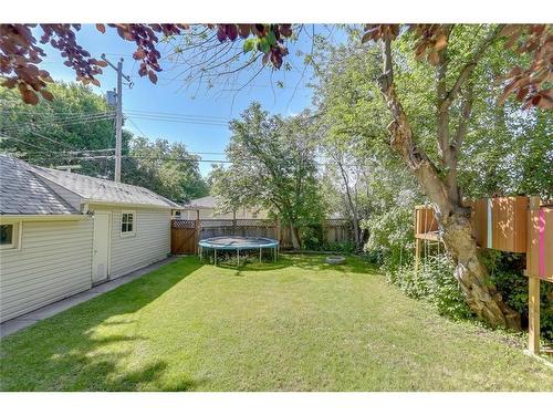 443 31 Avenue Nw, Calgary, AB - Outdoor