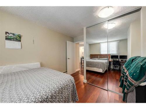1605-738 3 Avenue Sw, Calgary, AB - Indoor Photo Showing Bedroom