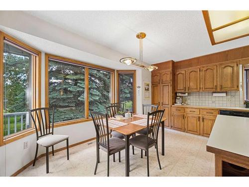 1252 Deer River Circle Se, Calgary, AB - Indoor Photo Showing Dining Room