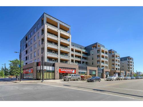 426-3932 University Avenue Nw, Calgary, AB - Outdoor With Balcony With Facade