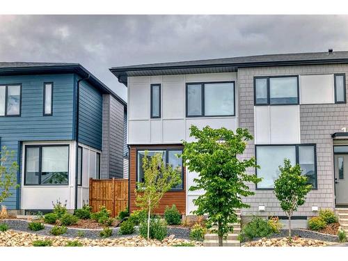 122 Homestead Boulevard Ne, Calgary, AB - Outdoor