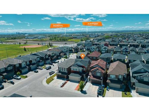 33 Savanna Common Ne, Calgary, AB - Outdoor