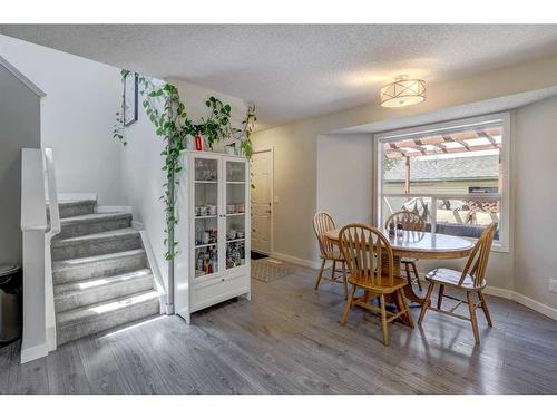 105 Arbour Wood Mews Nw, Calgary, AB - Indoor Photo Showing Dining Room