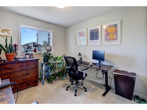 105 Arbour Wood Mews Nw, Calgary, AB - Indoor Photo Showing Office