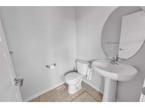 102 Saddlelake Terrace Ne, Calgary, AB - Indoor Photo Showing Bathroom
