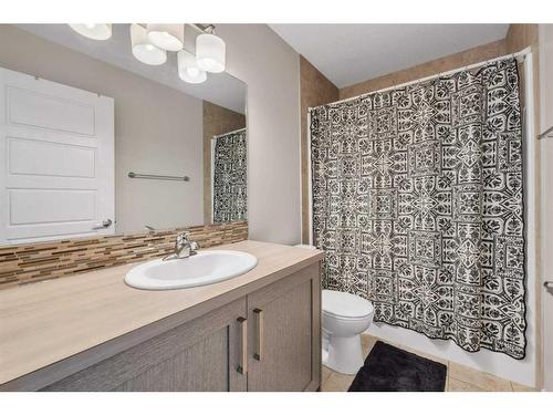 102 Saddlelake Terrace Ne, Calgary, AB - Indoor Photo Showing Bathroom