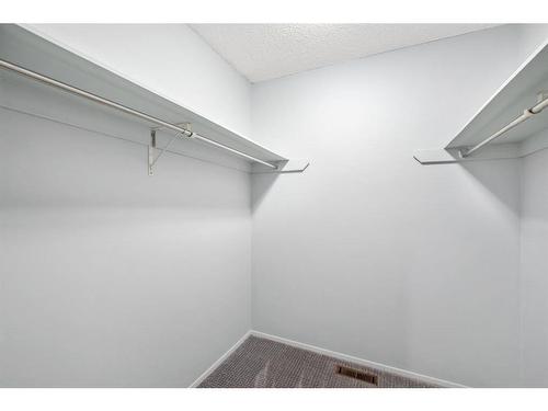 23-714 Willow Park Drive Se, Calgary, AB - Indoor With Storage