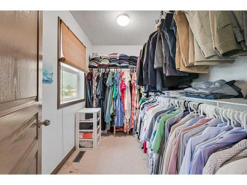 50 Royal Oak Drive Nw, Calgary, AB - Indoor With Storage