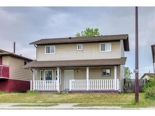 4016 44 Avenue Ne, Calgary, AB - Outdoor With Deck Patio Veranda