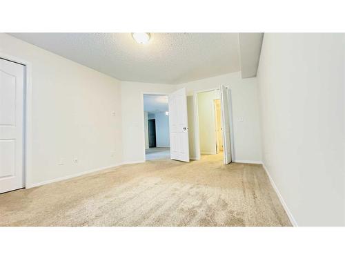 1101-10 Prestwick Bay Se, Calgary, AB - Indoor Photo Showing Other Room