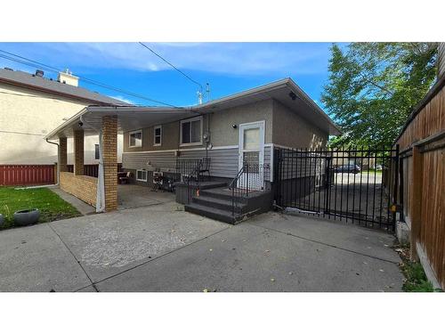 6220 Bowness Road Nw, Calgary, AB - Outdoor