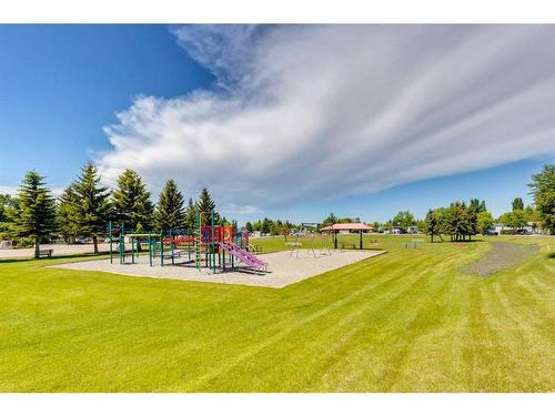 128 Carefree Resort, Rural Red Deer County, AB 