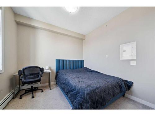 2404-450 Sage Valley Drive Nw, Calgary, AB - Indoor Photo Showing Bedroom