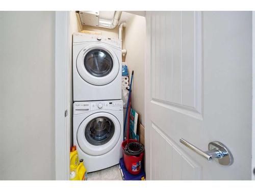 2404-450 Sage Valley Drive Nw, Calgary, AB - Indoor Photo Showing Laundry Room