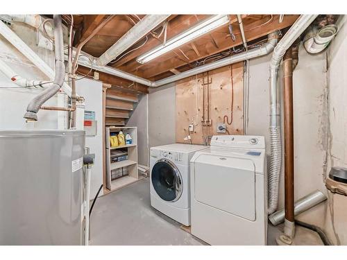 11-1615 Mcgonigal Drive Ne, Calgary, AB - Indoor Photo Showing Laundry Room