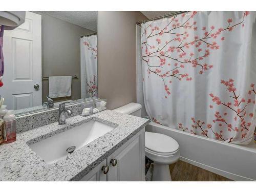 3412-16320 24 Street Sw, Calgary, AB - Indoor Photo Showing Bathroom